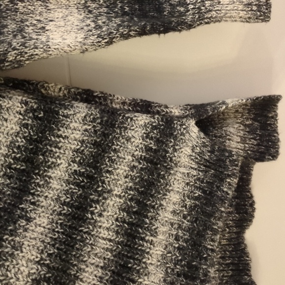 Michael Michael Kors chunky shoulder zipper tie dye black and white sweater XL - Picture 4 of 10